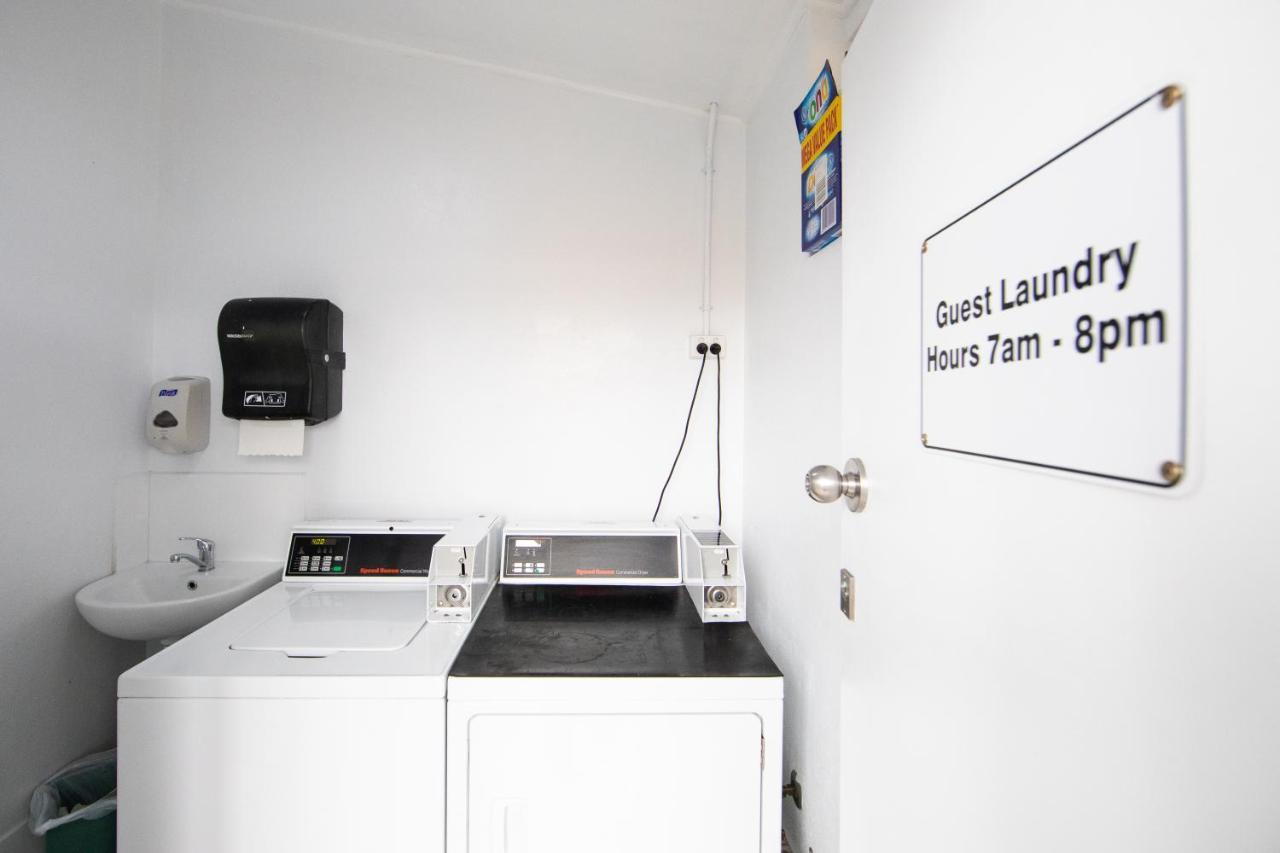 New England Motor Lodge Glen Innes Extérieur photo