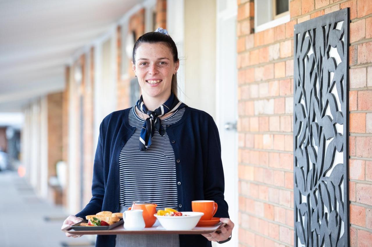 New England Motor Lodge Glen Innes Extérieur photo