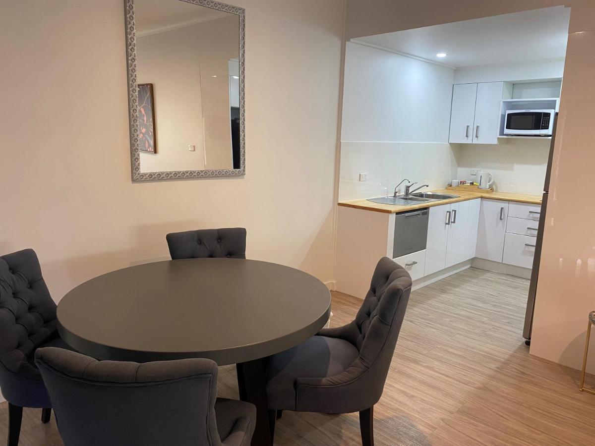 New England Motor Lodge Glen Innes Extérieur photo