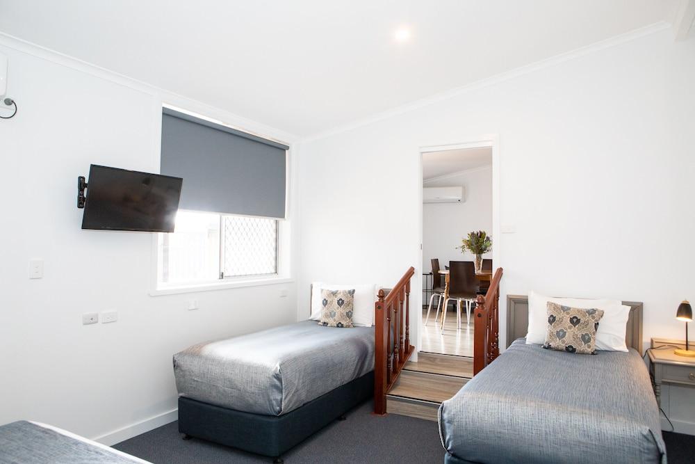 New England Motor Lodge Glen Innes Extérieur photo